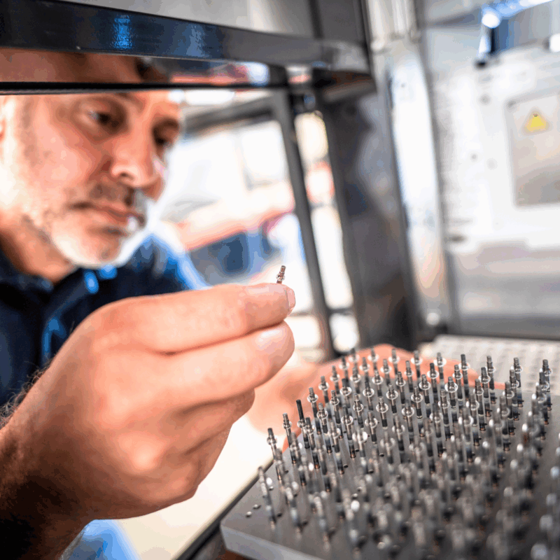 Manufacturing Flash Lamps